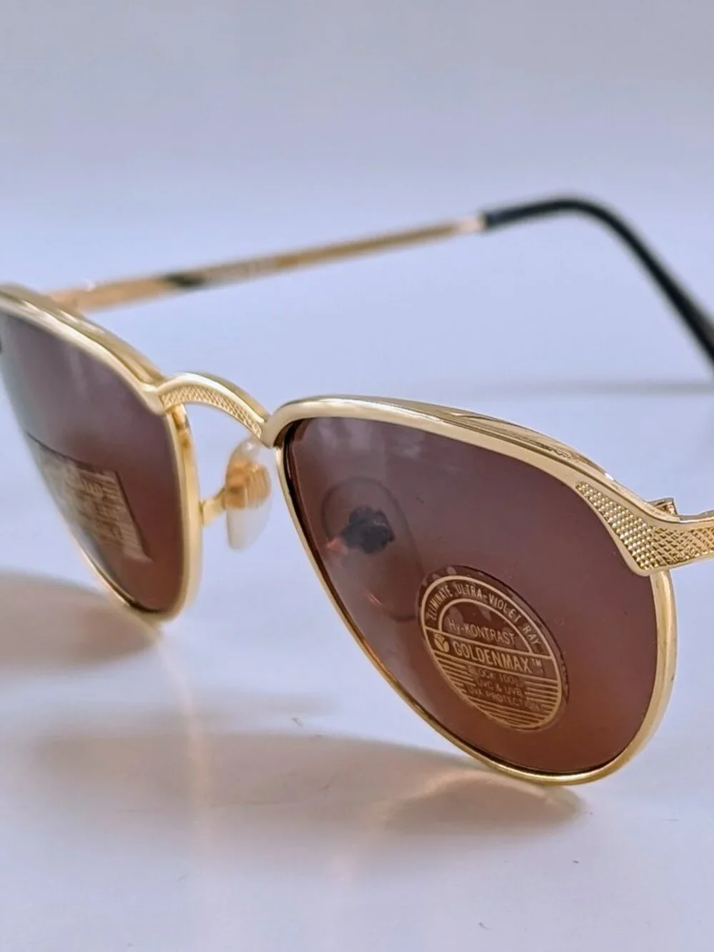 NWT Vintage 90's Retro Style Round Metal Sport Sunglasses (S. Gold)